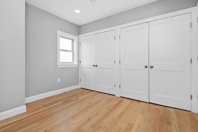 66 Stanley St 3, Boston, MA 02125