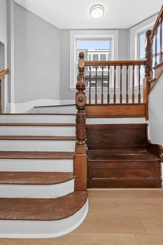 66 Stanley St 3, Boston, MA 02125