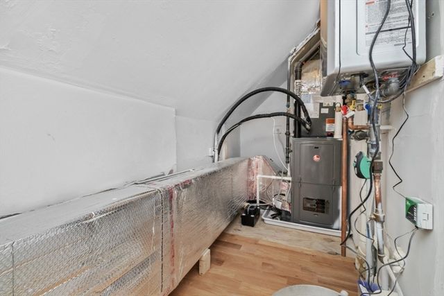 66 Stanley St 3, Boston, MA 02125