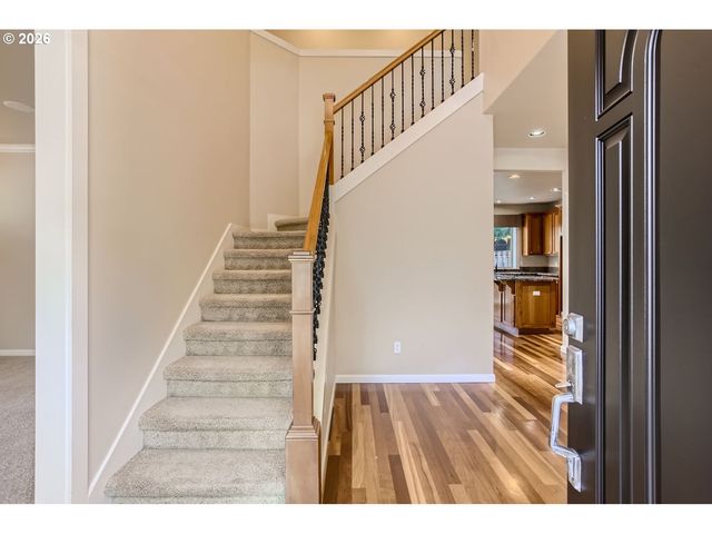 13109 Se SNOWFIRE Dr, Happy Valley, OR 97086