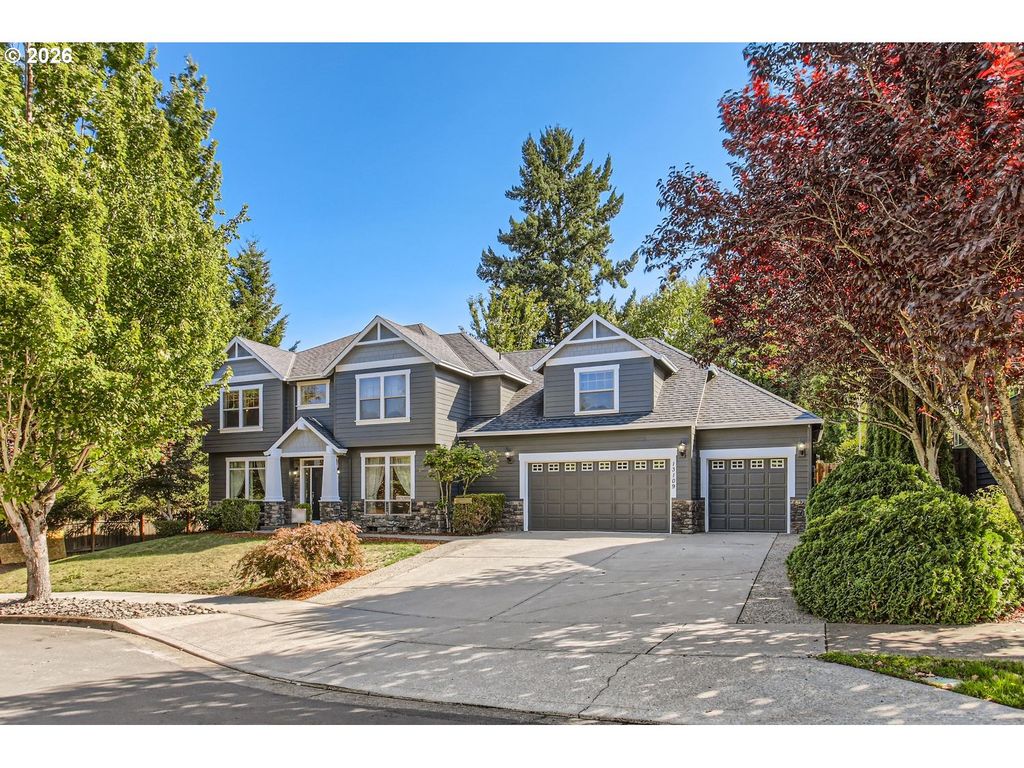 13109 Se SNOWFIRE Dr, Happy Valley, OR 97086