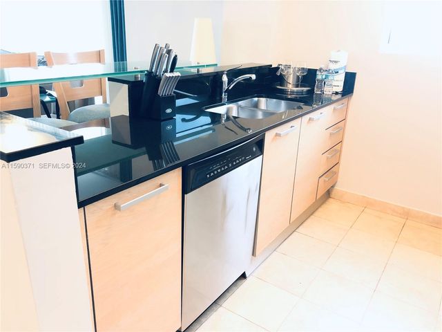 18683 Collins Avenue 1907, Sunny Isles Beach, FL 33160