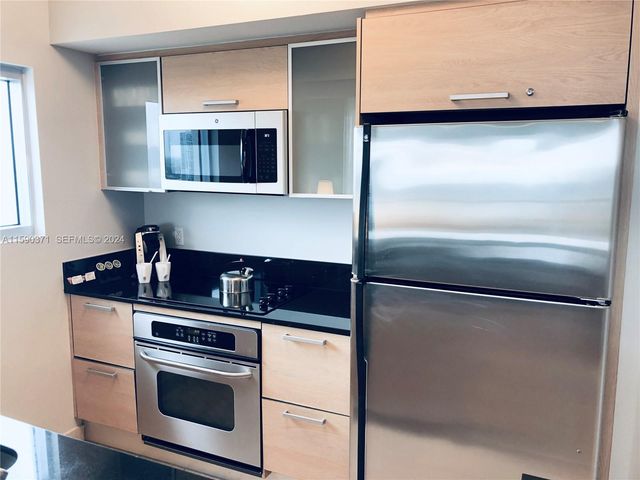 18683 Collins Avenue 1907, Sunny Isles Beach, FL 33160