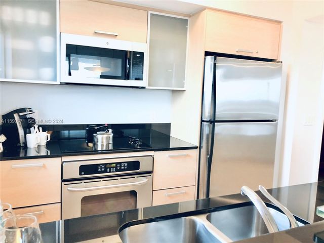 18683 Collins Avenue 1907, Sunny Isles Beach, FL 33160