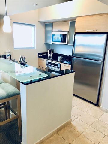 18683 Collins Avenue 1907, Sunny Isles Beach, FL 33160