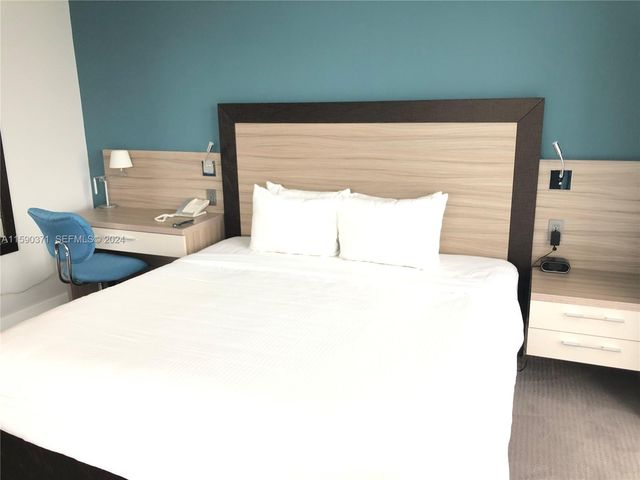 18683 Collins Avenue 1907, Sunny Isles Beach, FL 33160