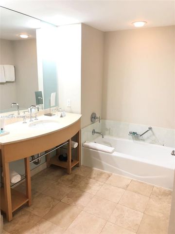18683 Collins Avenue 1907, Sunny Isles Beach, FL 33160