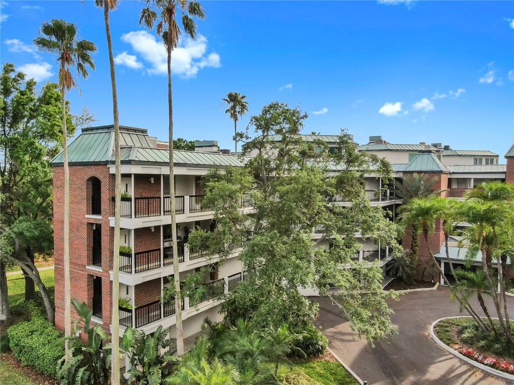 919 SEDDON COVE WAY 919, Tampa, FL 33602