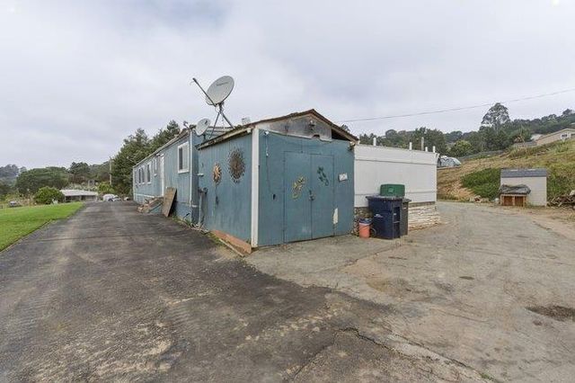 5925 Briarcliff Terrace, Watsonville, CA 95076