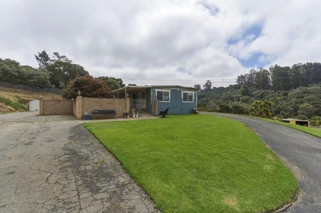 5925 Briarcliff Terrace, Watsonville, CA 95076
