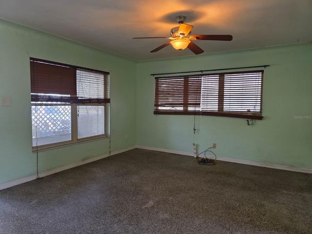2015 58TH STREET S, Gulfport, FL 33707
