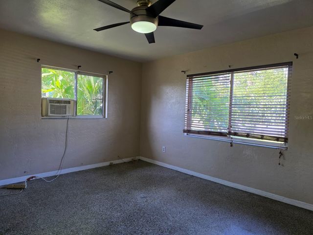 2015 58TH STREET S, Gulfport, FL 33707