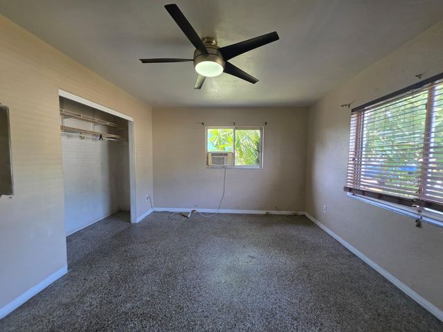 2015 58TH STREET S, Gulfport, FL 33707