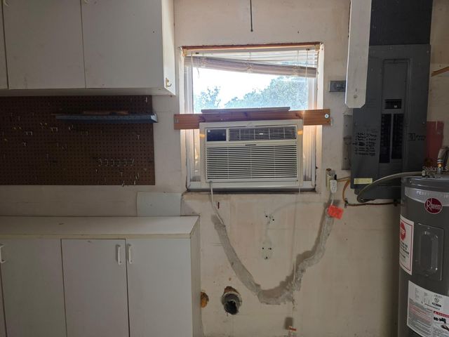 2015 58TH STREET S, Gulfport, FL 33707
