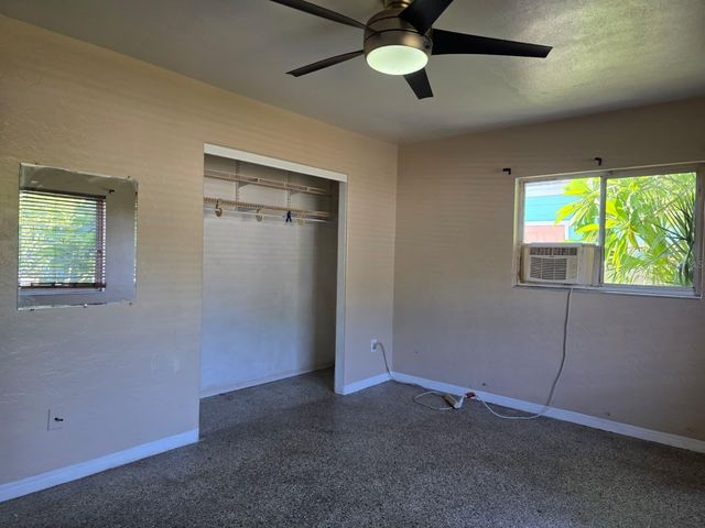 2015 58TH STREET S, Gulfport, FL 33707