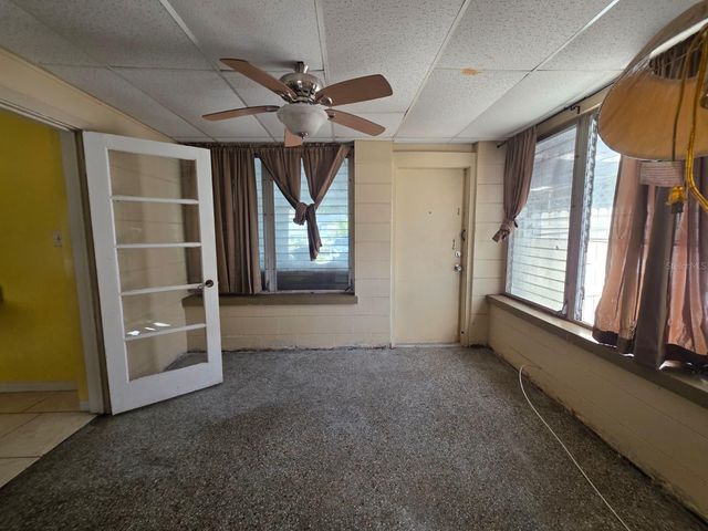 2015 58TH STREET S, Gulfport, FL 33707