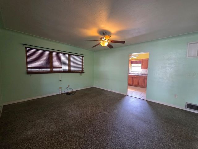 2015 58TH STREET S, Gulfport, FL 33707