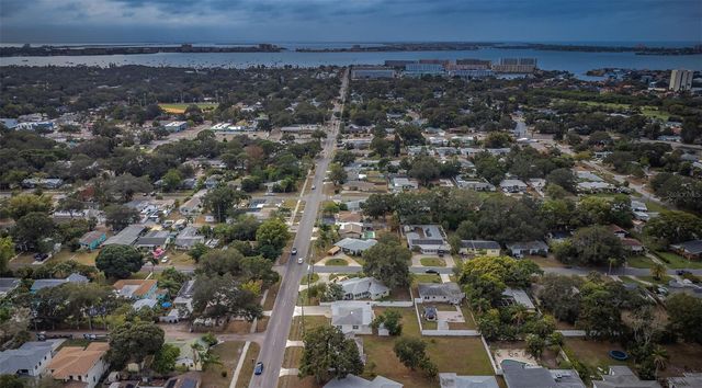 2015 58TH STREET S, Gulfport, FL 33707