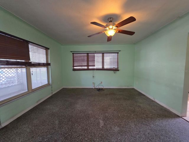 2015 58TH STREET S, Gulfport, FL 33707