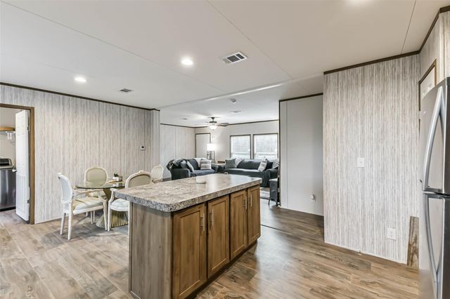 17700 Fregia Road, Hull, TX 77564