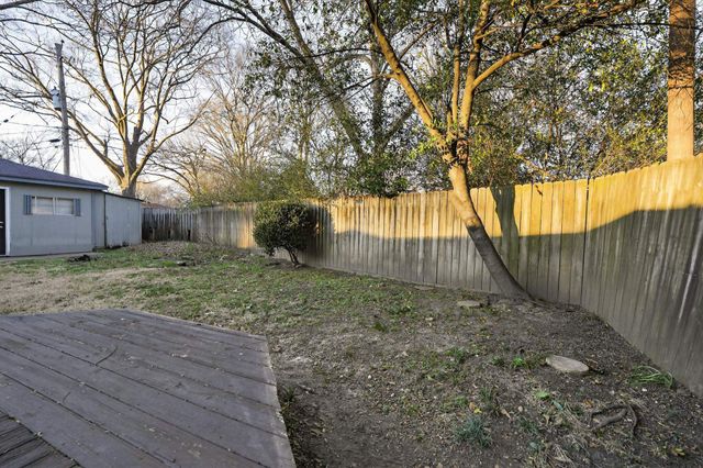 5070 QUINCE RD, Memphis, TN 38117