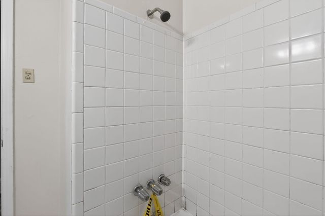 5070 QUINCE RD, Memphis, TN 38117