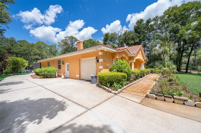 5948 LAKEVILLE ROAD, Orlando, FL 32818