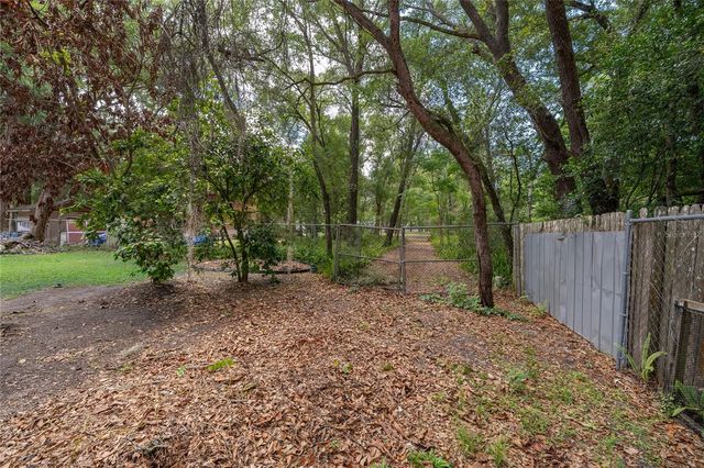 5948 LAKEVILLE ROAD, Orlando, FL 32818