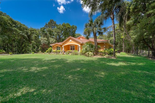 5948 LAKEVILLE ROAD, Orlando, FL 32818
