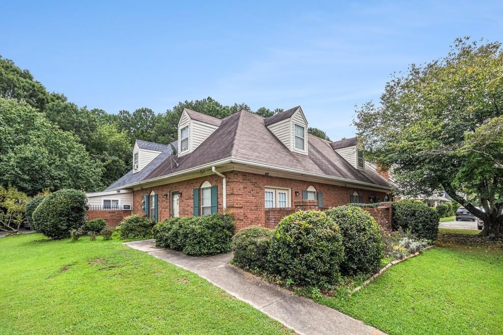 877 Park NE Place, Conyers, GA 30012