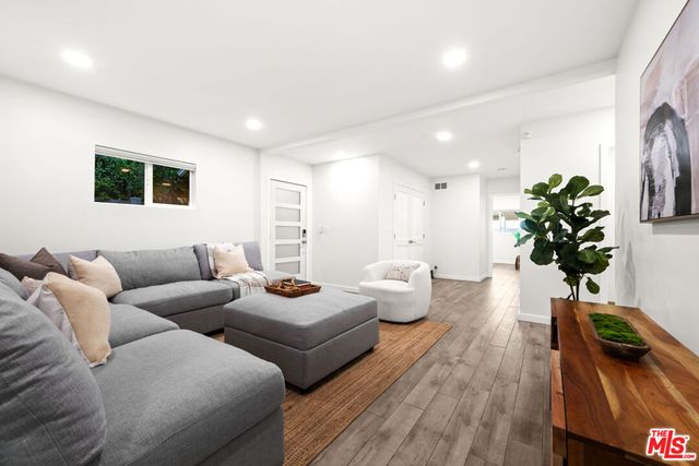 4185 Mildred Avenue, Culver City, CA 90066
