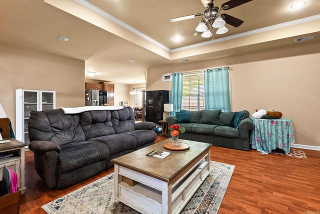 7004 Belmont Cove, Bauxite, AR 72011