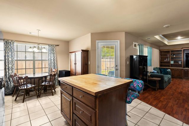 7004 Belmont Cove, Bauxite, AR 72011