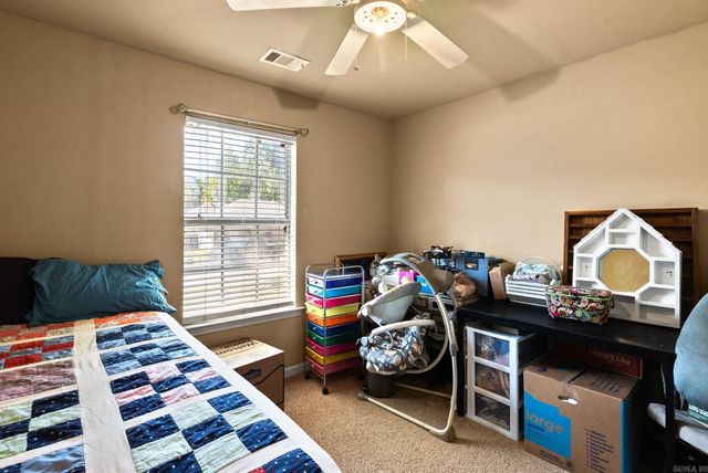 7004 Belmont Cove, Bauxite, AR 72011
