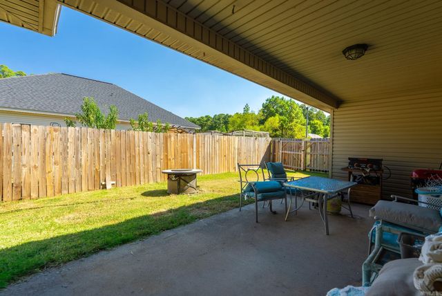 7004 Belmont Cove, Bauxite, AR 72011