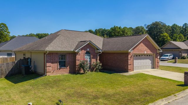 7004 Belmont Cove, Bauxite, AR 72011