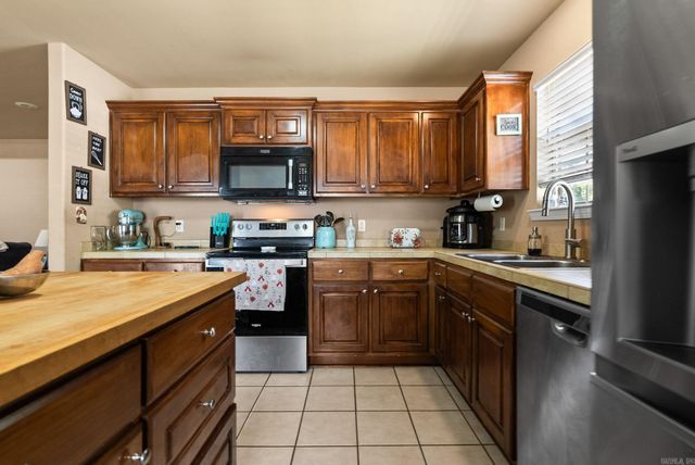 7004 Belmont Cove, Bauxite, AR 72011