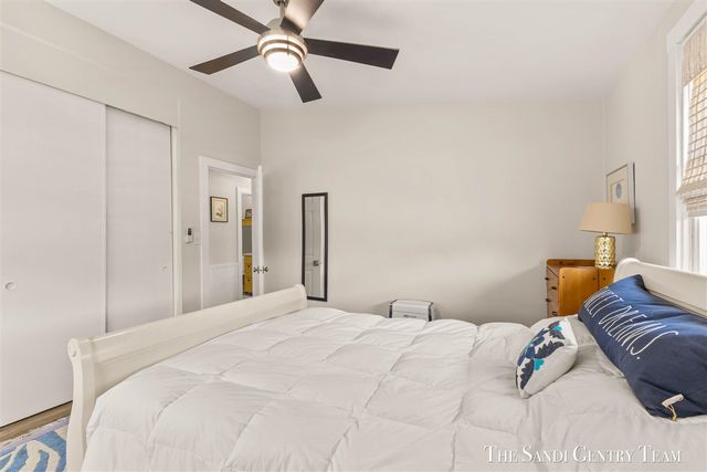 529 Arlington Avenue, Grand Haven, MI 49417