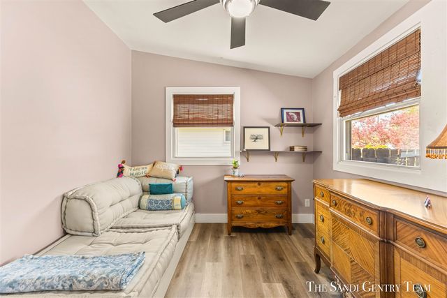 529 Arlington Avenue, Grand Haven, MI 49417
