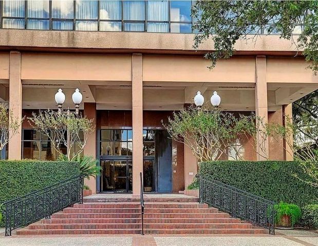 5150 Hidalgo Street 1503, Houston, TX 77056