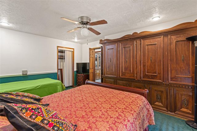 319 S Rivershire Drive, Conroe, TX 77304