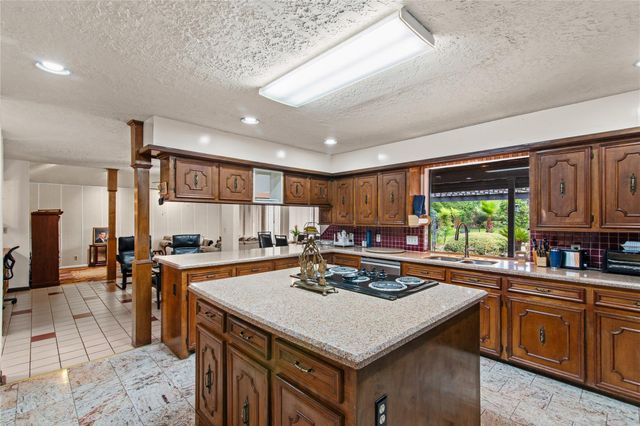 319 S Rivershire Drive, Conroe, TX 77304