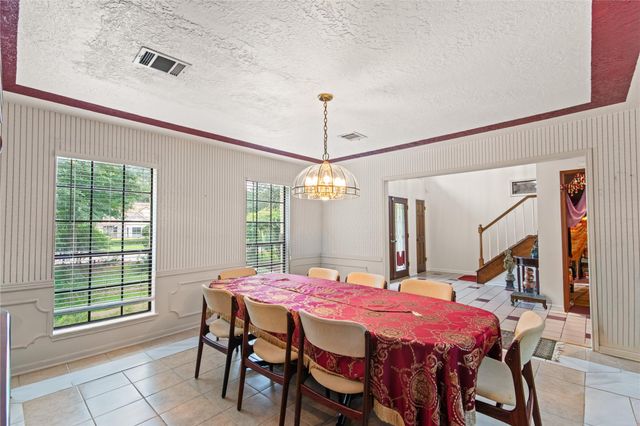 319 S Rivershire Drive, Conroe, TX 77304
