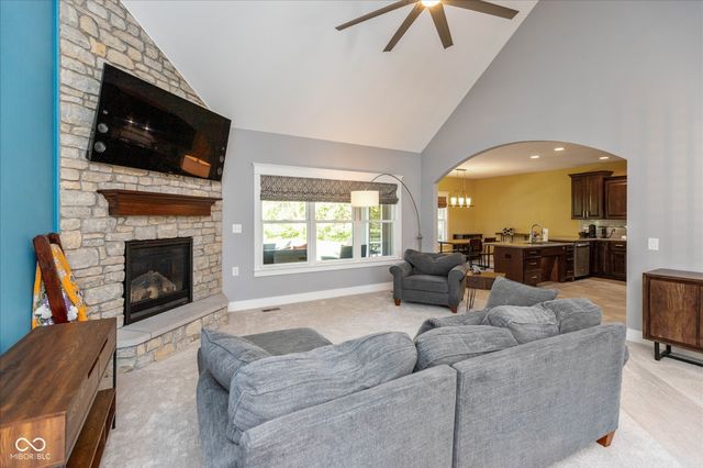 7628 Spring Ridge Way, Indianapolis, IN 46278
