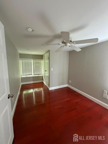 131 Summit Avenue, Trenton, NJ 08628