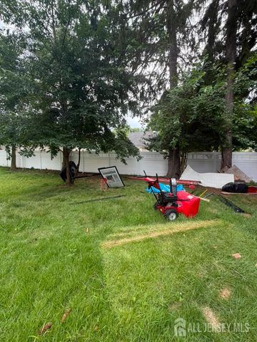 131 Summit Avenue, Trenton, NJ 08628