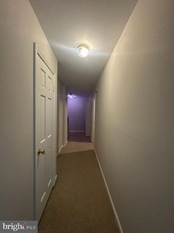 7412 HALLCREST DR, Mclean, VA 22102