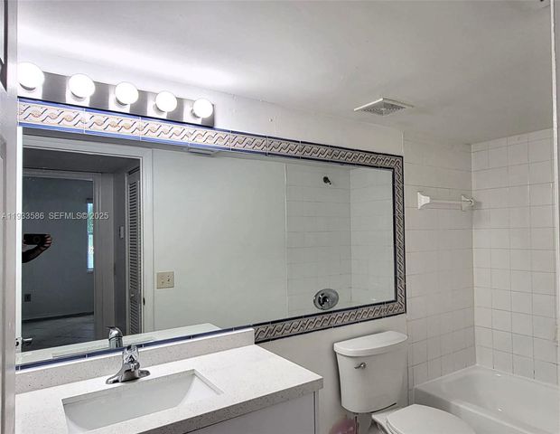 150 NW 96th Ave 9210, Pembroke Pines, FL 33024