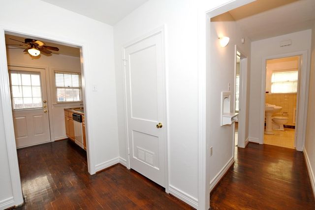 6214 Winton Street, Dallas, TX 75214