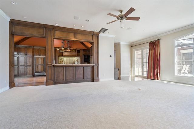 1808 Huntington Avenue, Nichols Hills, OK 73116